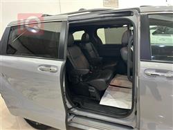 تۆیۆتا سیانا